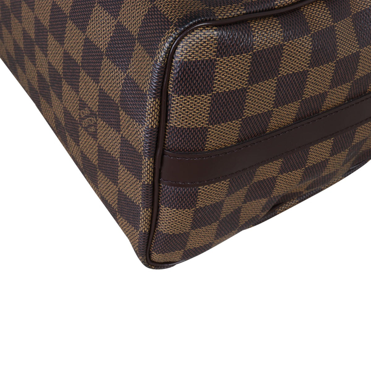 Louis Vuitton Speedy 25 Bandouliere Damier Ebene Corner Close Up