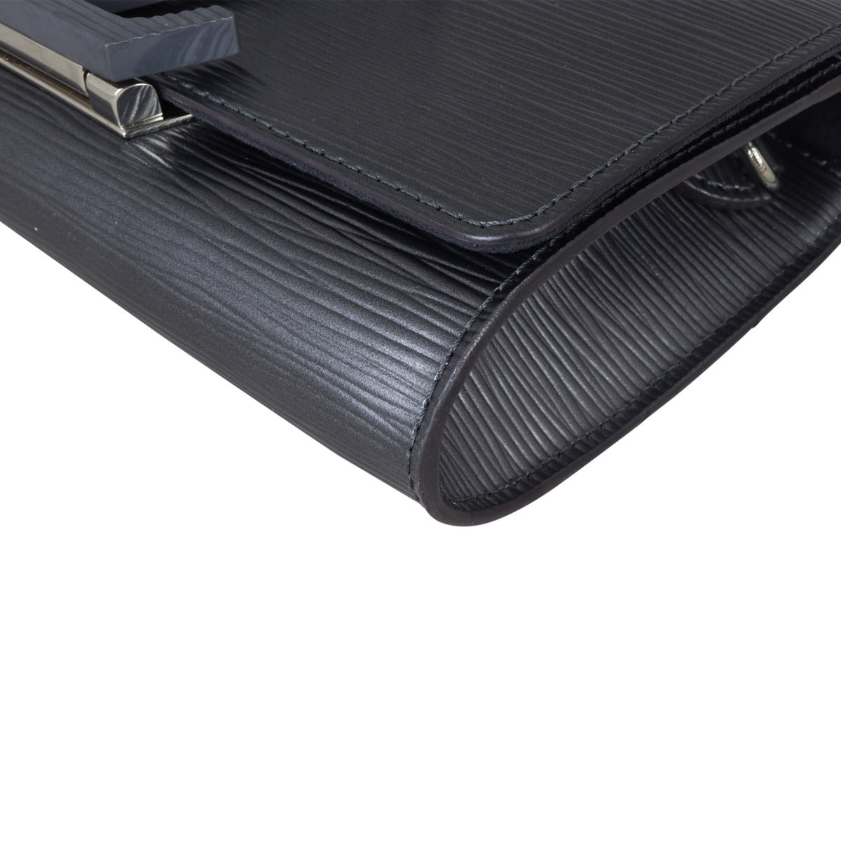 Louis Vuitton Louise PM Epi Corner Close Up