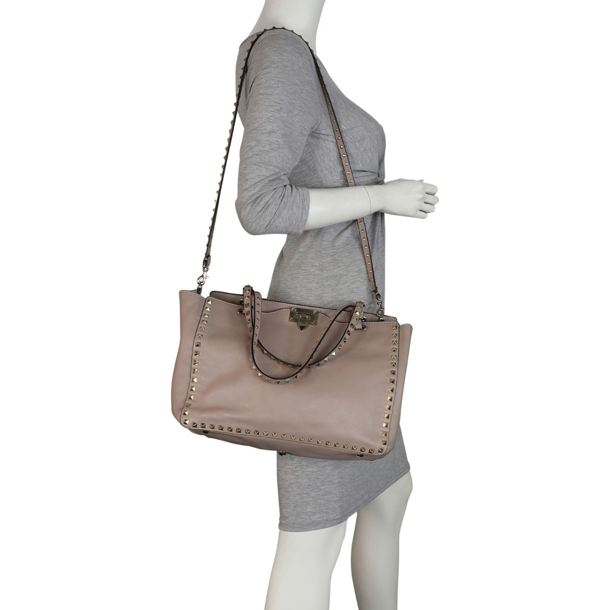 Valentino Rockstud Tote Medium Mannequin