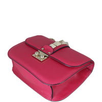 Valentino Glam Lock Medium Shoulder Bag Corner Distance