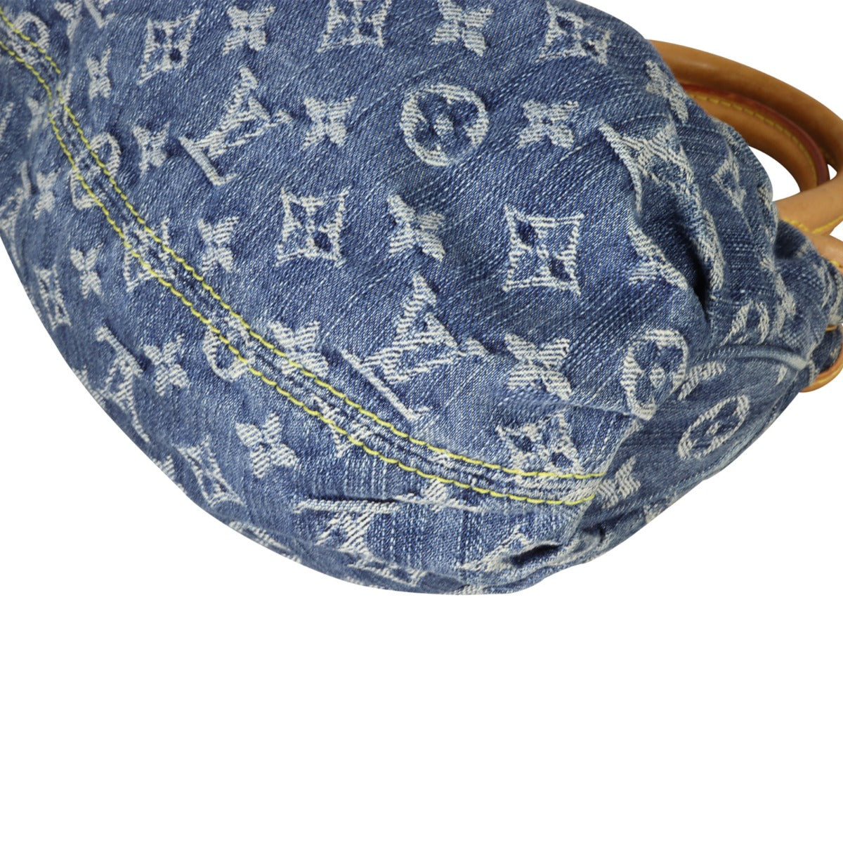 Louis Vuitton Pleaty Monogram Denim Corner Close Up