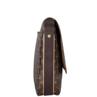 Louis Vuitton Beaubourg Messenger Monogram Side