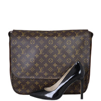 Louis Vuitton Beaubourg Messenger Monogram Shoe