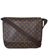 Louis Vuitton Beaubourg Messenger Monogram Front With Strap