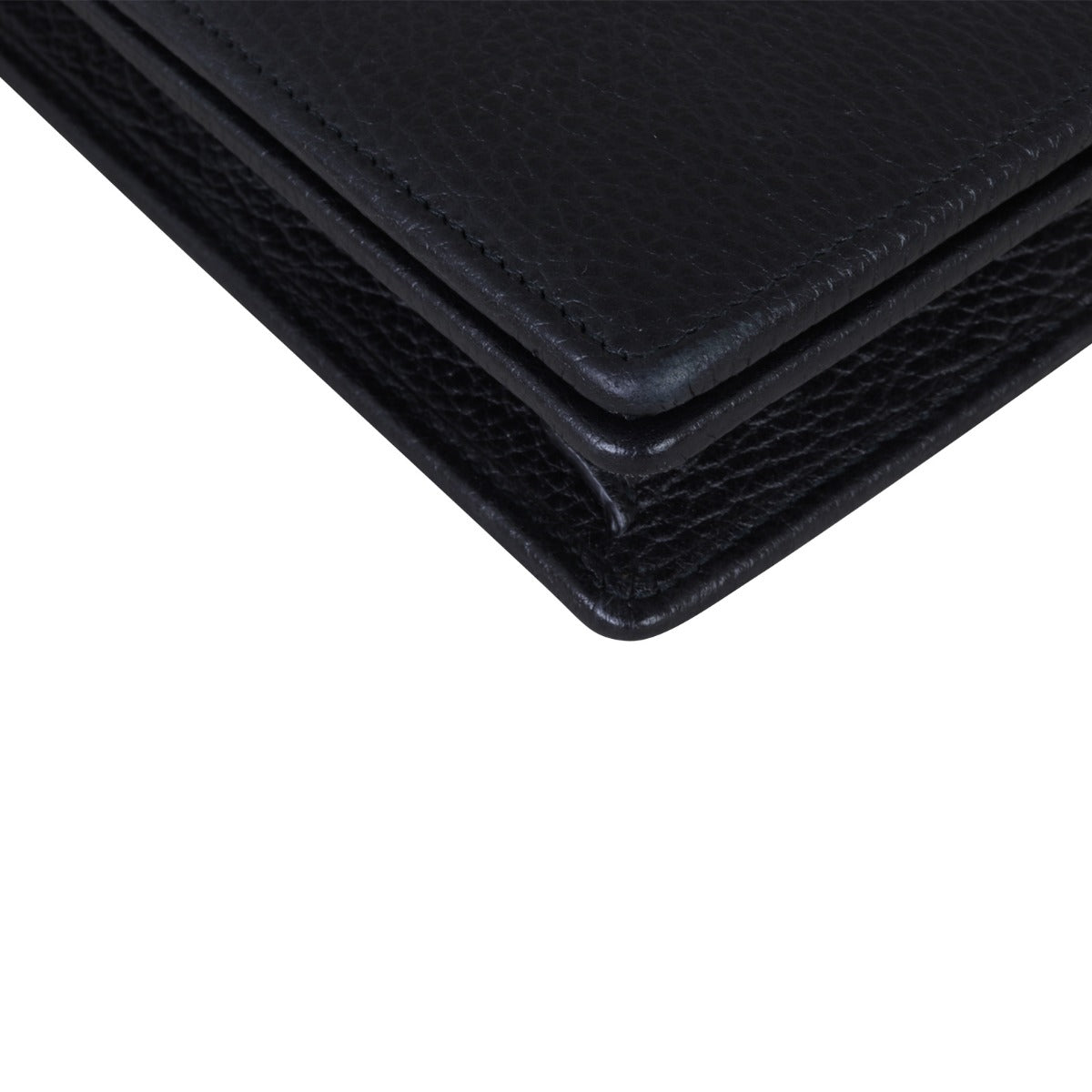 Gucci GG Marmont Leather Mini Chain Bag Corner Close Up