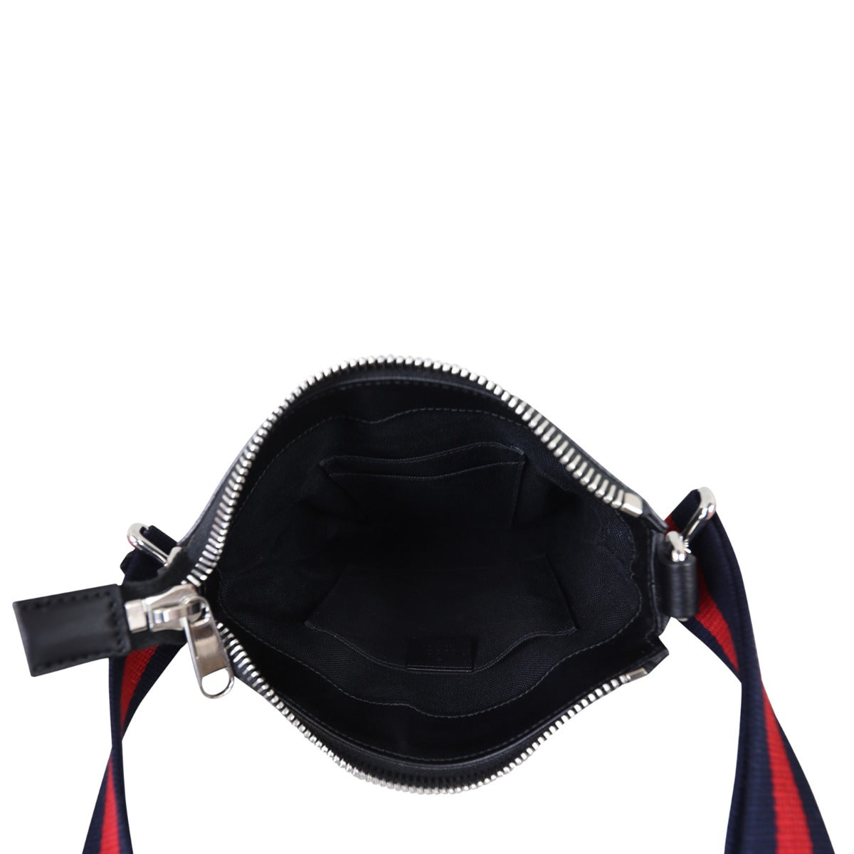 Gucci GG Supreme Messenger Bag Whole Interior