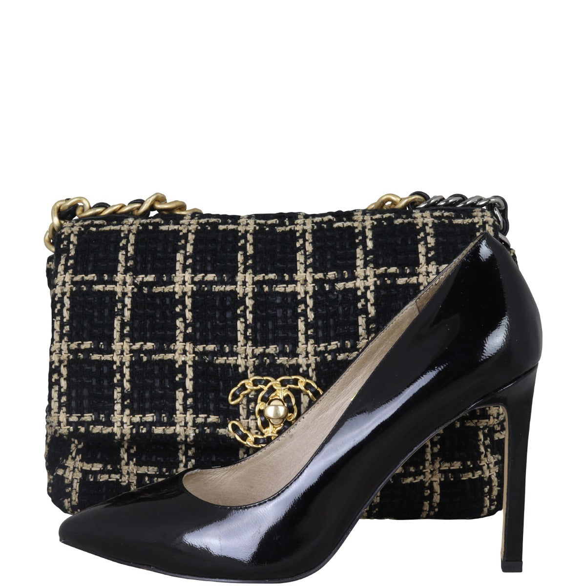 Chanel 19 Tweed Flap Bag Medium Shoe
