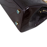 
Louis Vuitton Brea MM Monogram Vernis Corner Close Up