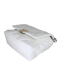 Chanel 19 Flap Bag Medium Corner Distance