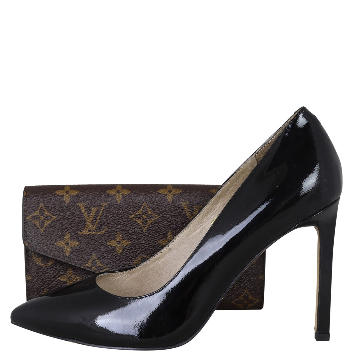 Louis Vuitton Sarah Wallet Monogram Shoe