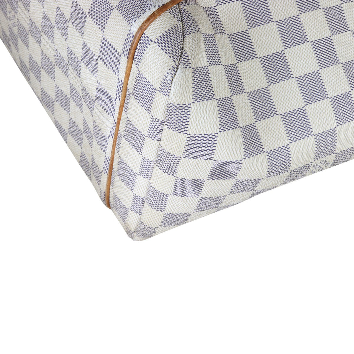 Louis Vuitton Totally MM Damier Azur Corner Close Up
