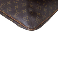 Louis Vuitton Musette Salsa Monogram Corner Close Up