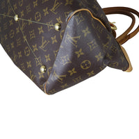 Louis Vuitton Tivoli GM Monogram Corner Close Up