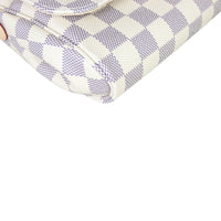 Louis Vuitton Favorite MM Damier Azur Corner Close Up