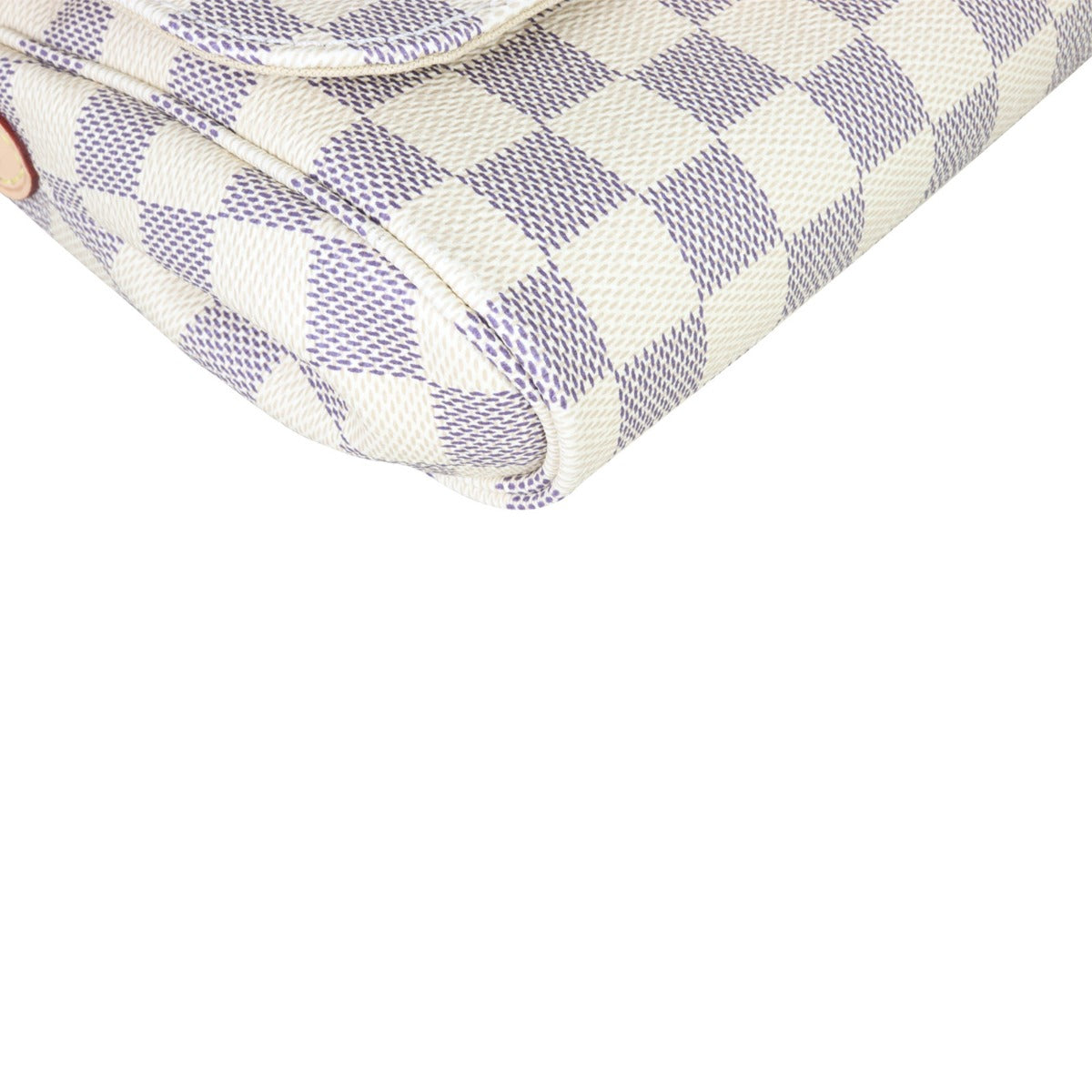 Louis Vuitton Favorite MM Damier Azur Corner Close Up