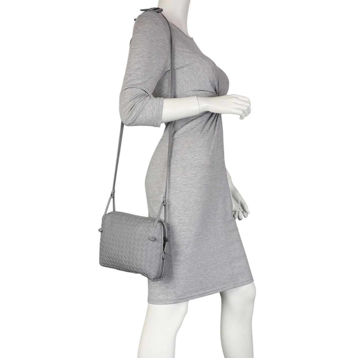Bottega Veneta Intrecciato Nodini Crossbody Mannequin
