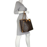 Louis Vuitton Neverfull MM Monogram Mannequin