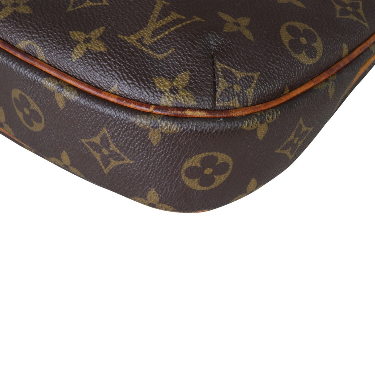 Louis Vuitton Odeon PM Monogram Corner Close Up