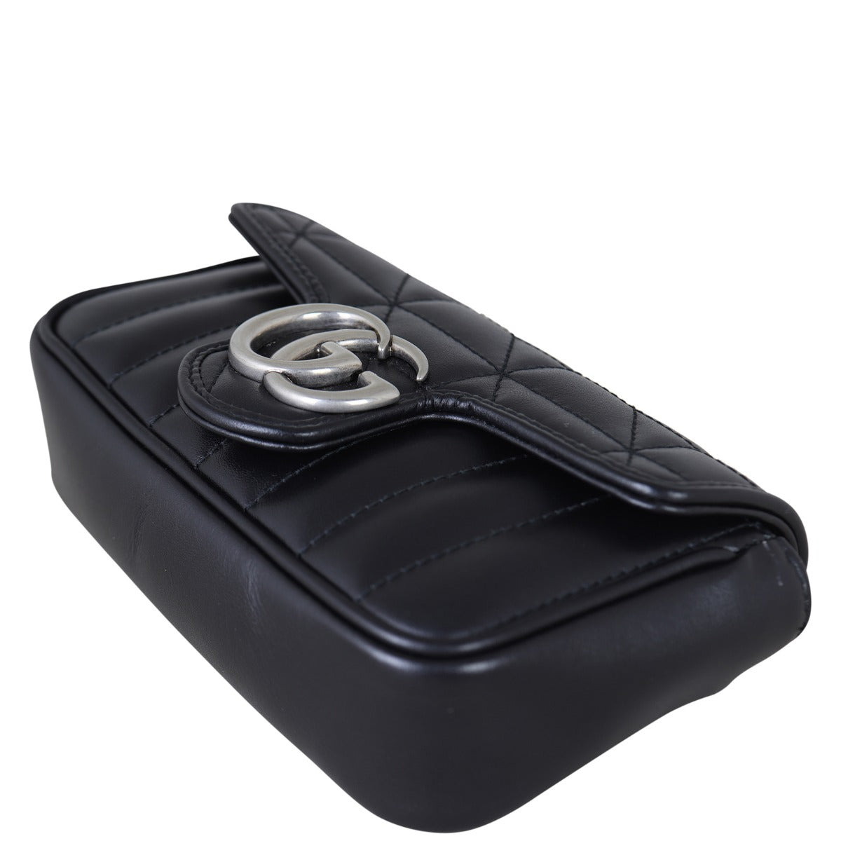 Gucci GG Marmont Super Mini Shoulder Bag Corner Distance