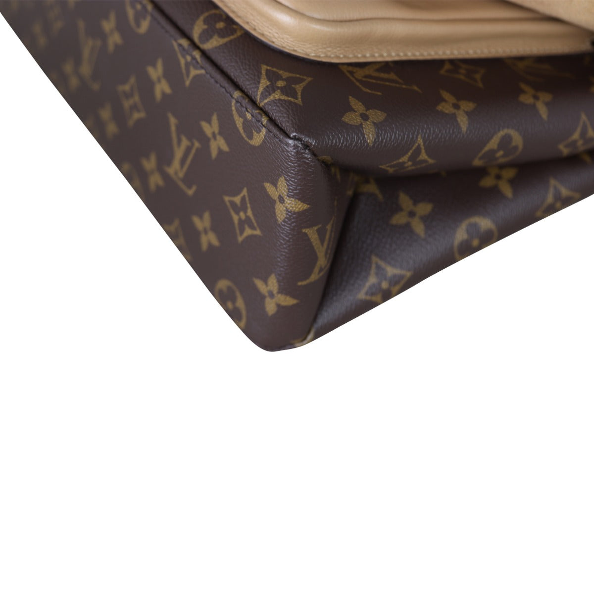 Louis Vuitton Marignan Messenger Bag Monogram Corner Close Up
