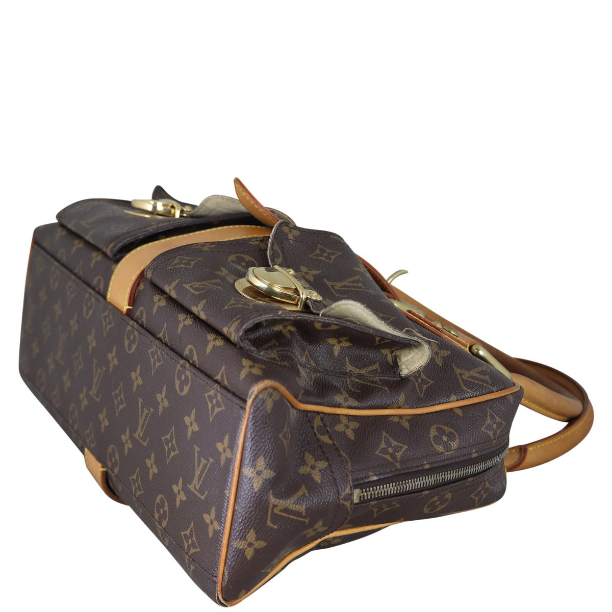 Louis Vuitton Manhattan GM Corner Distance