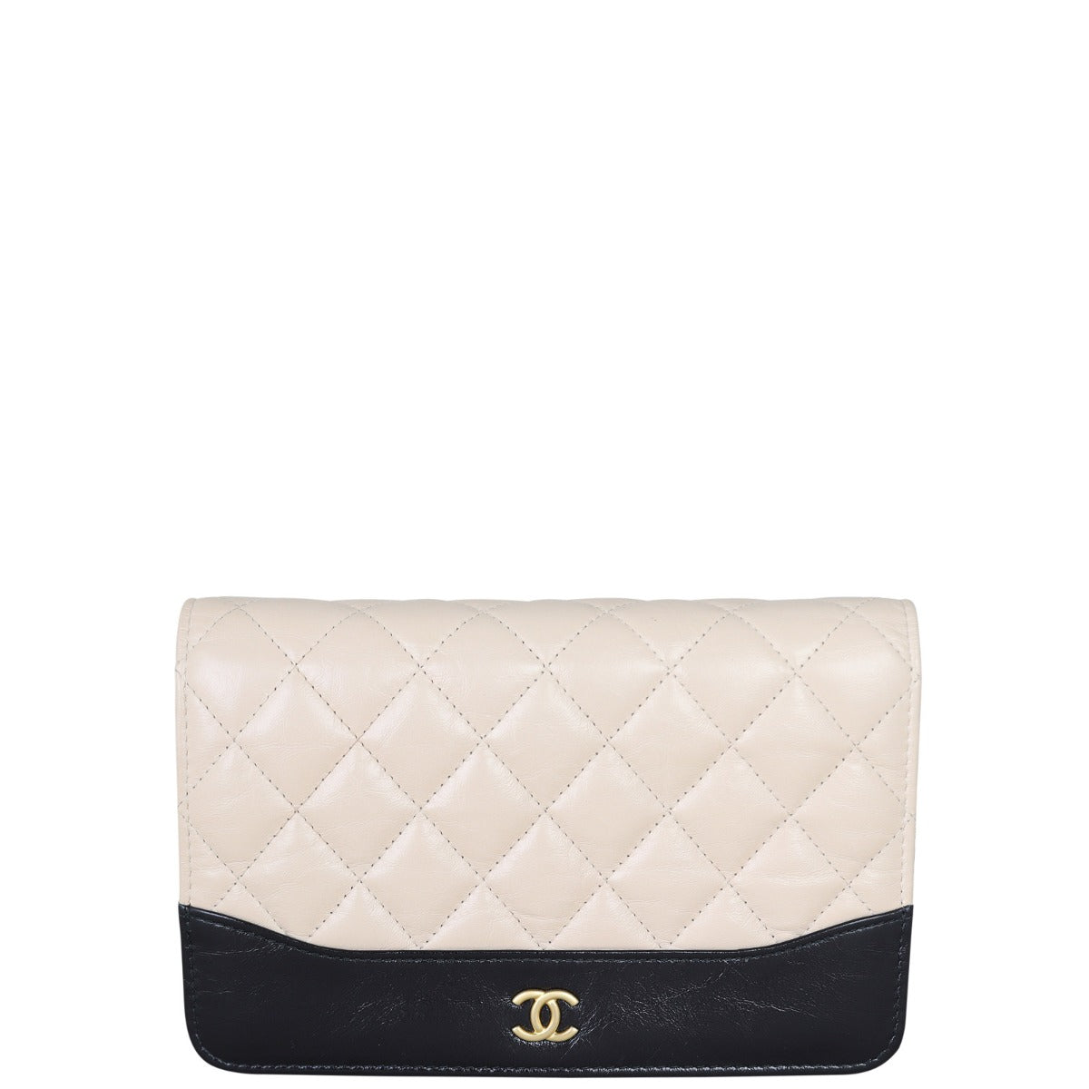 Chanel Gabrielle Wallet on Chain Front