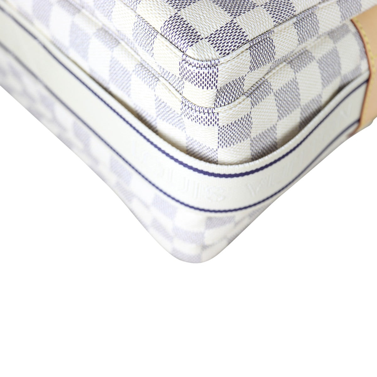 Louis Vuitton Naviglio Damier Azur Corner Close Up