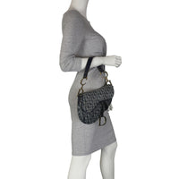Dior Vintage Saddle Bag Oblique Mannequin