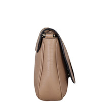 Gucci Soho Chain Crossbody Side