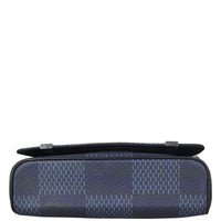 Louis Vuitton America's District PM Messenger Base