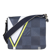 Louis Vuitton America's District PM Messenger Front