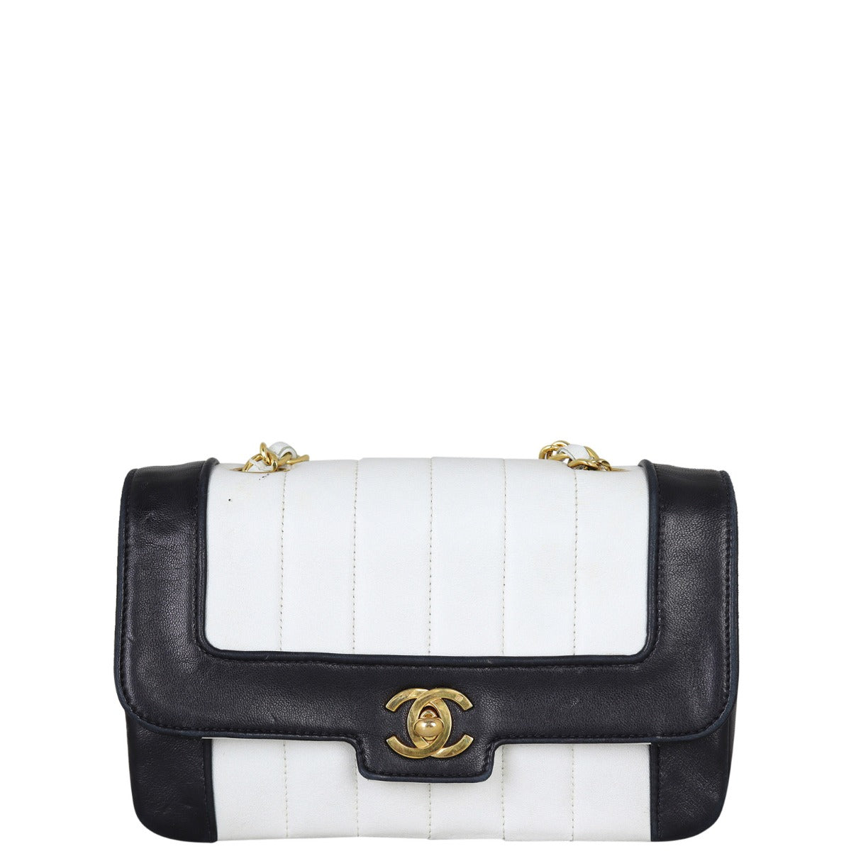 Chanel Vintage Vertical Quilt Flap Bag Front