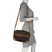 Louis Vuitton Trocadero 27 Monogram Mannequin
