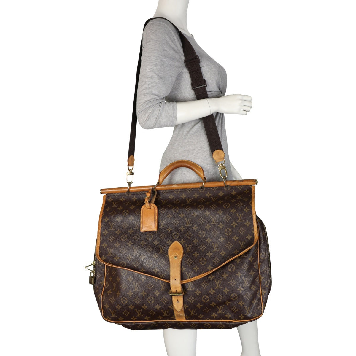 Louis Vuitton Sac Chasse Travel Bag Monogram Mannequin