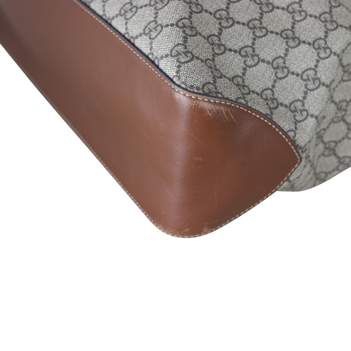 Gucci GG Supreme Linea A Hobo Corner Close Up