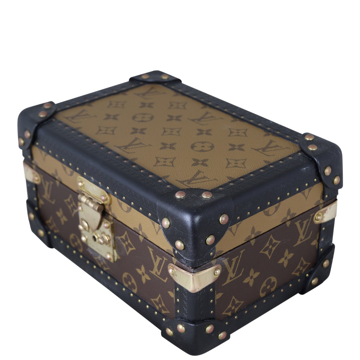 Louis Vuitton Coffret Tresor 24 Monogram Corner Distance
