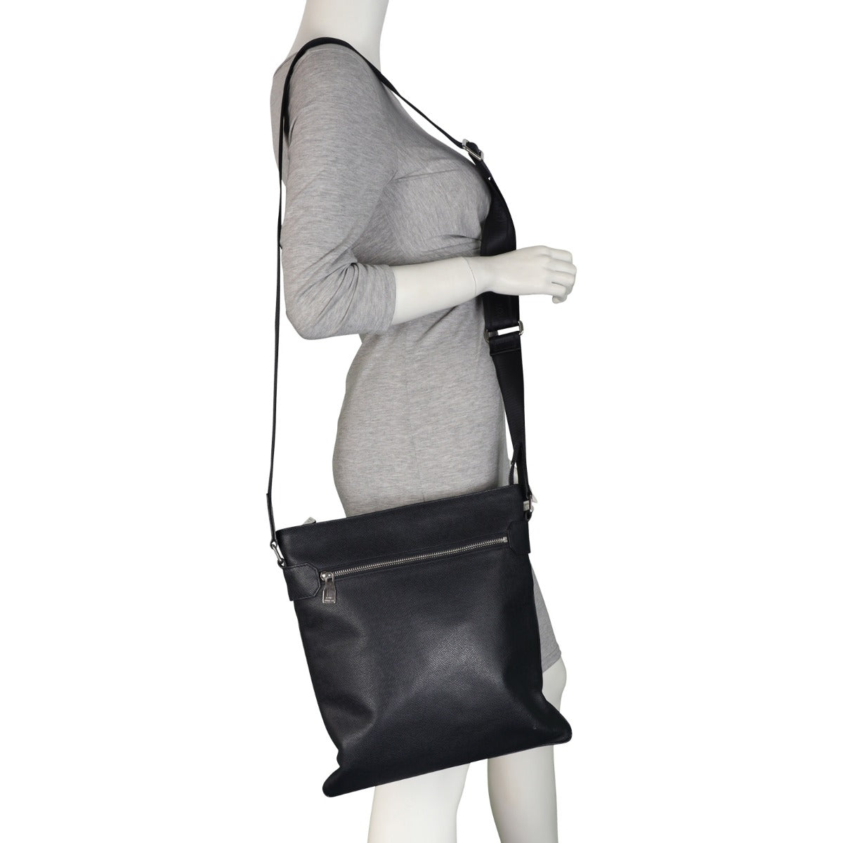 Louis Vuitton Taiga Sasha Messenger Bag (Black) Mannequin