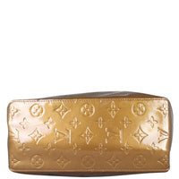 Louis Vuitton Reade MM Vernis Monogram Base