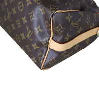 Louis Vuitton Speedy 25 Bandouliere Monogram Corner Close Up