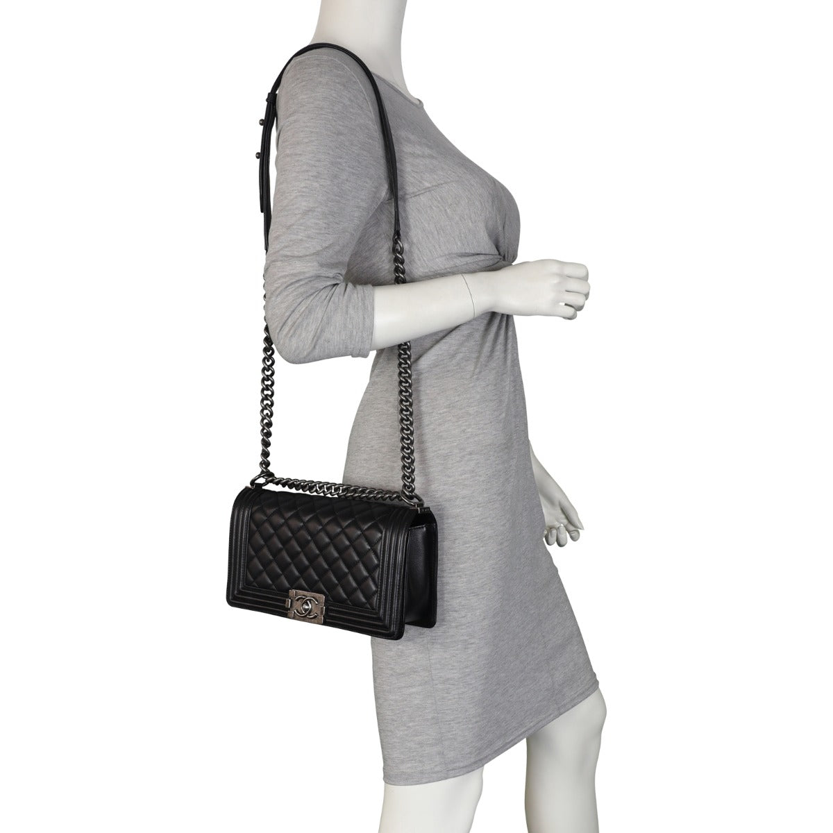 Chanel Boy Old Medium Mannequin