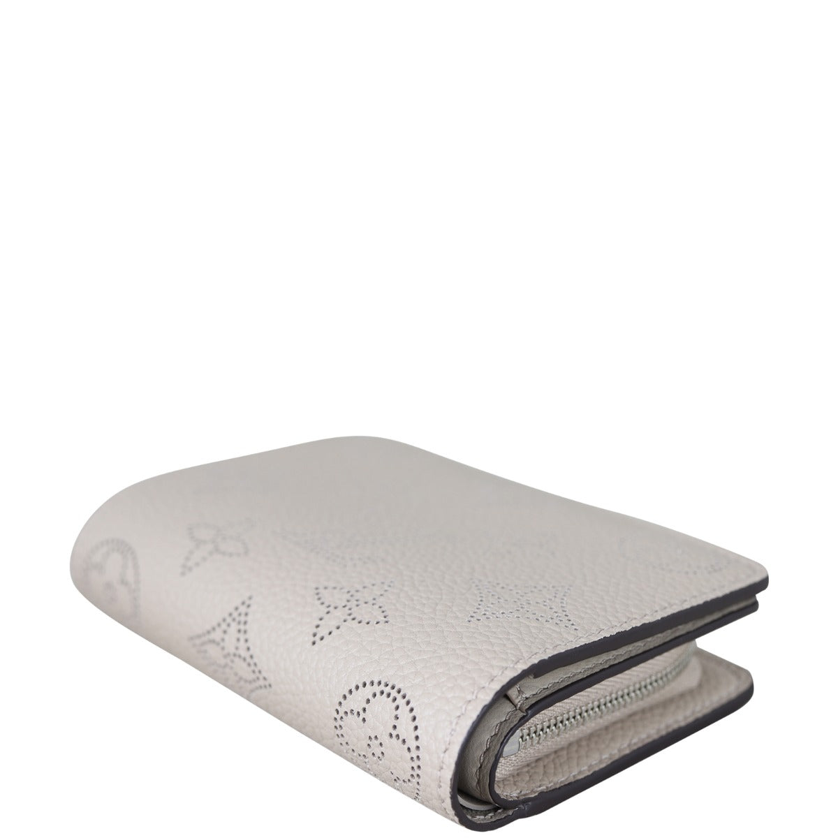 Louis Vuitton Clea Wallet Mahina Corner Distance