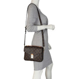 Louis Vuitton Pochette Metis Monogram Mannequin