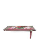 Gucci GG Supreme Blooms Zip Base
