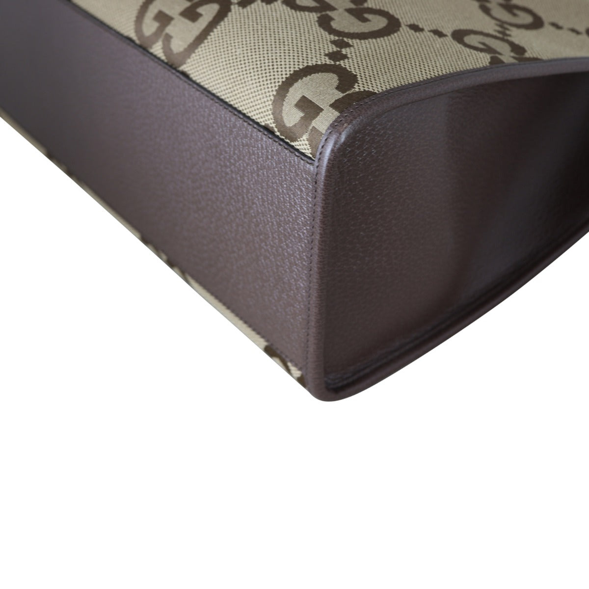 Gucci Jumbo GG Canvas Web Tote Corner Close Up