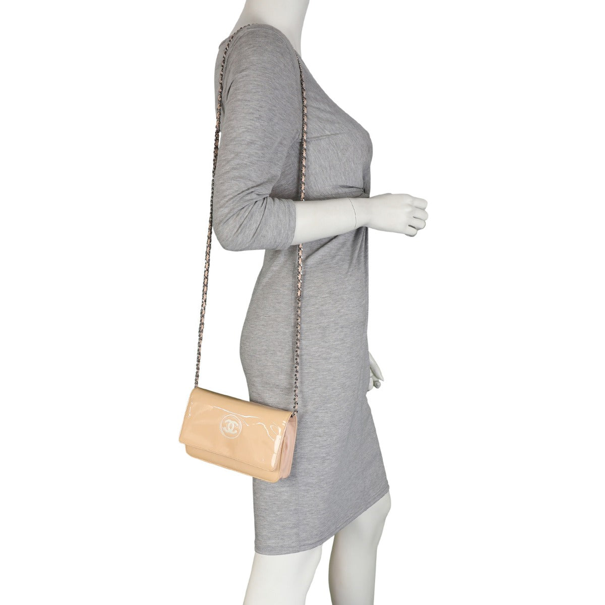 Chanel Wallet on Chain Patent Mannequin