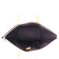 Louis Vuitton Bellevue GM Monogram Vernis Whole Interior