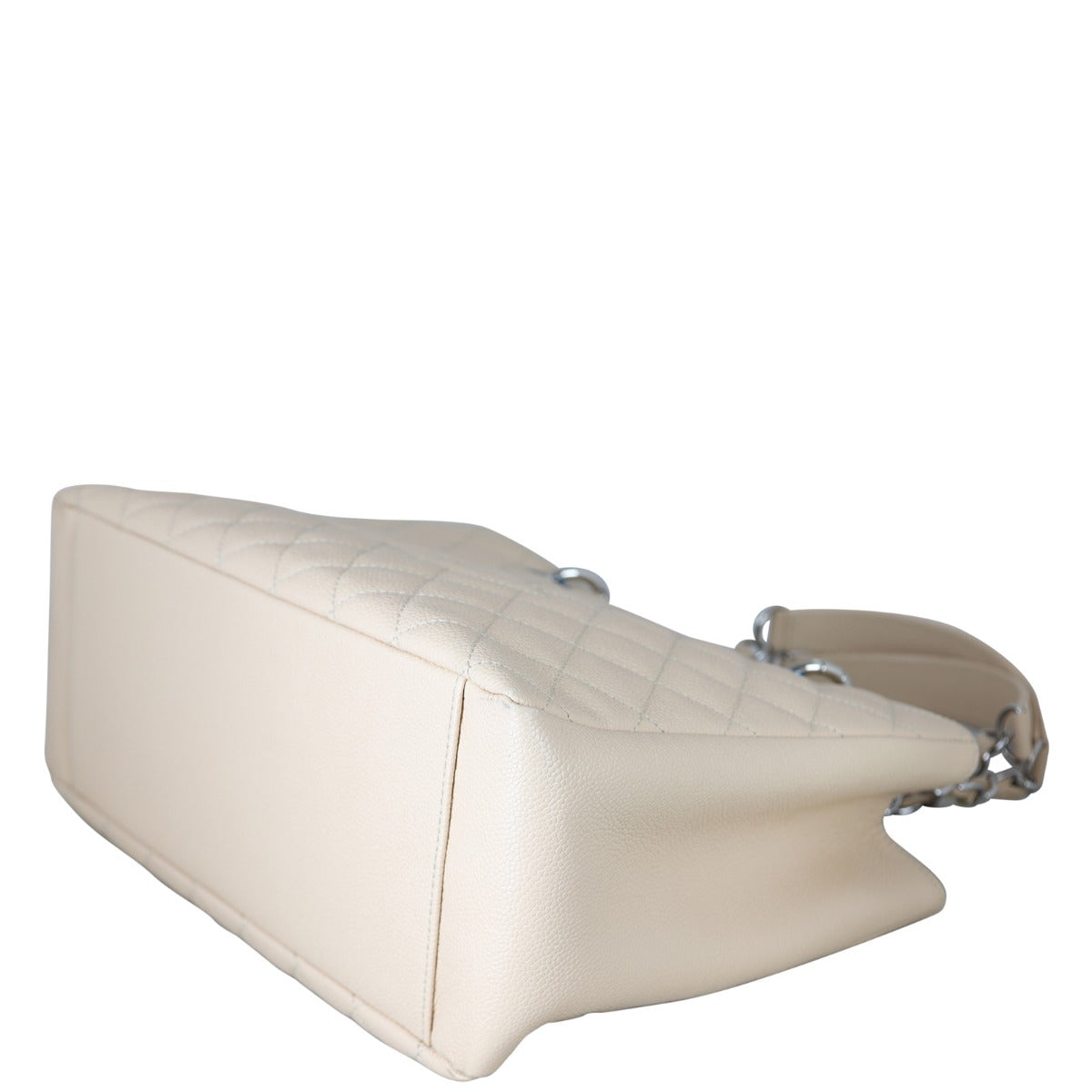 Chanel Grand Shopping Tote Corner Distance