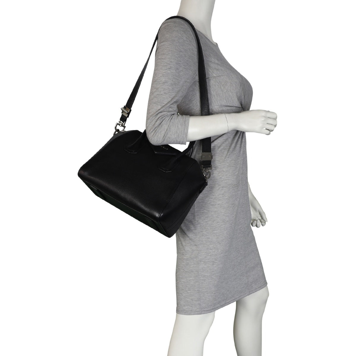 Givenchy Antigona Medium Mannequin