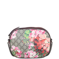 Gucci GG Supreme Blooms Mini Chain Bag Front