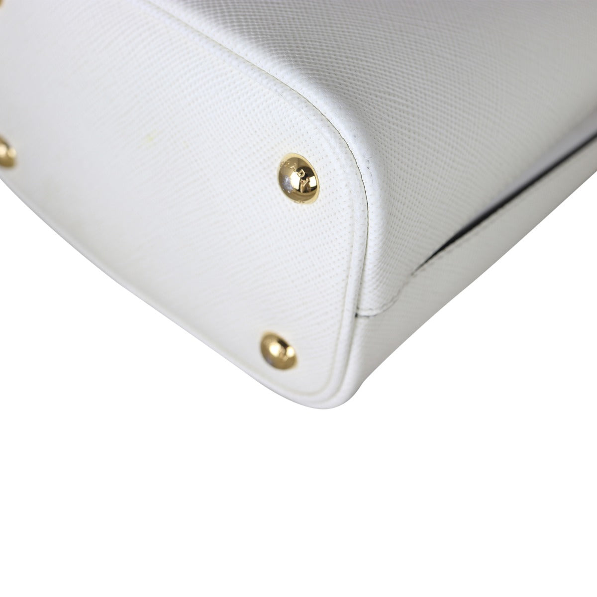 Prada Panier Saffiano Cuir Small Tote Corner Close Up